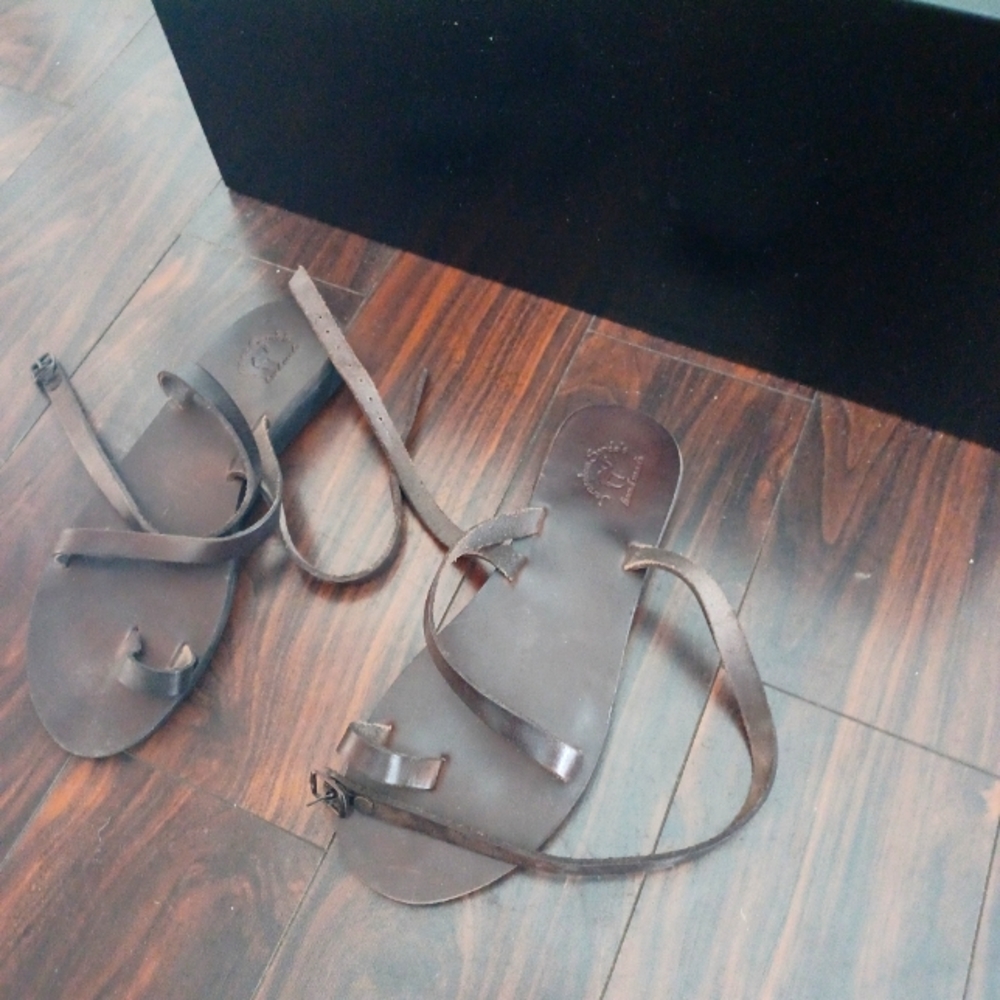 Jerusalem Sandals 7.5